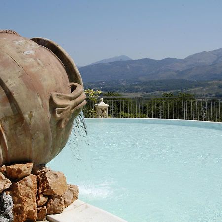 Bosco D'Olmi Country House Sant'Andrea del Garigliano Екстер'єр фото