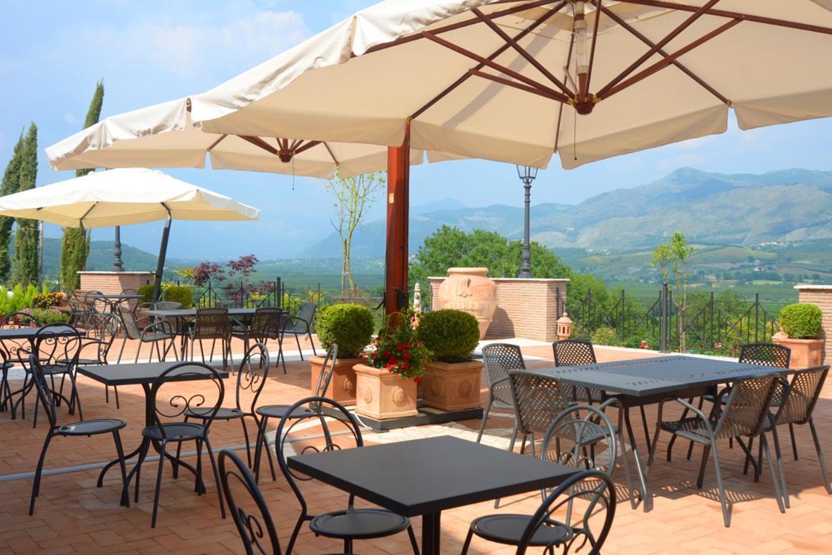 Bosco D'Olmi Country House Sant'Andrea del Garigliano Екстер'єр фото