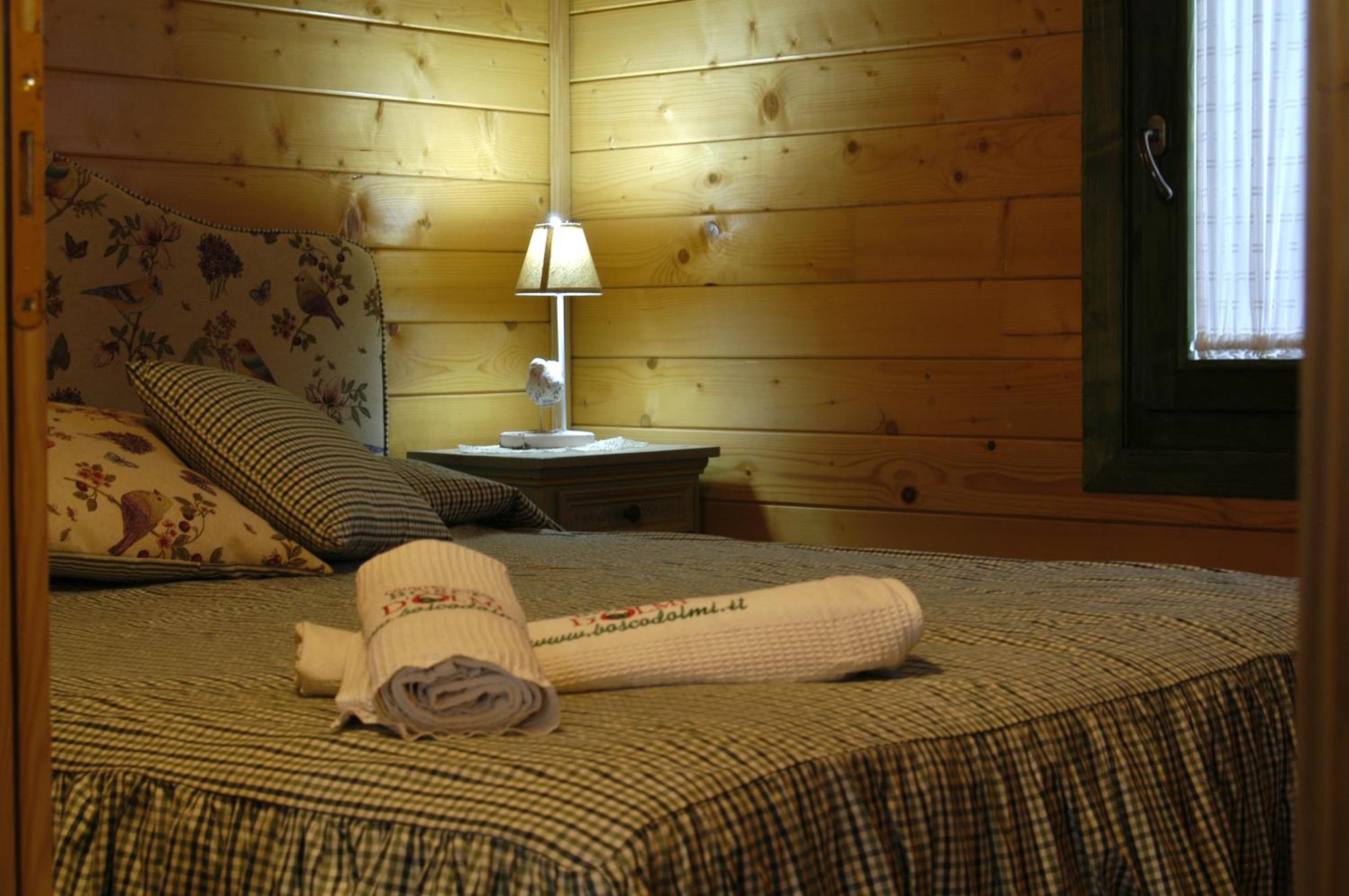 Bosco D'Olmi Country House Sant'Andrea del Garigliano Екстер'єр фото